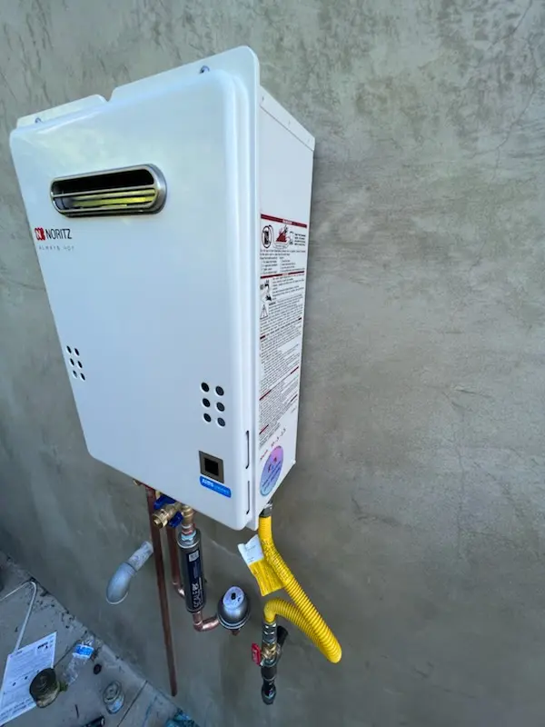 Tankless water heater installation for Pinole homes